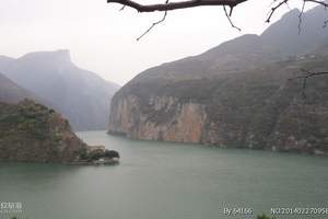 重庆长江三峡旅游，重庆-奉节-宜昌往返四日游（火车回）