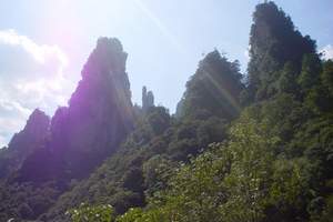 莆田去张家界旅游_湖南长沙凤凰古城双飞五日游|张家界纯玩旅游