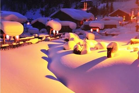 <哈尔滨-雪乡-吉林5日游>视觉盛宴 震撼之旅(当地游)