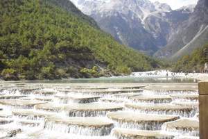武汉到昆明、大理、丽江、香格里拉(藏地月)三飞六天