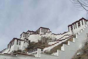 北京出发到西藏旅游行程安排：布达拉宫大昭寺纳木错双卧8日游