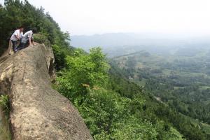 章怀山旅游区